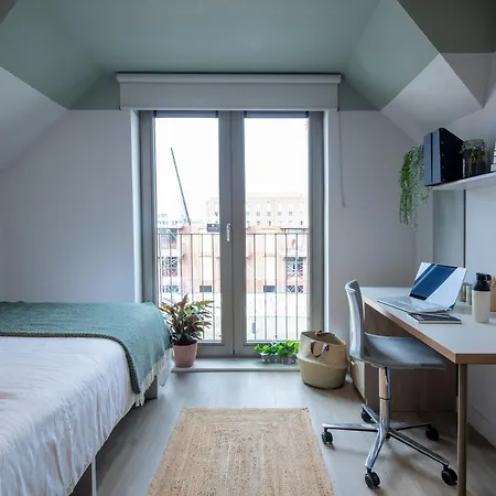 Kapselhotel Keel House Modern