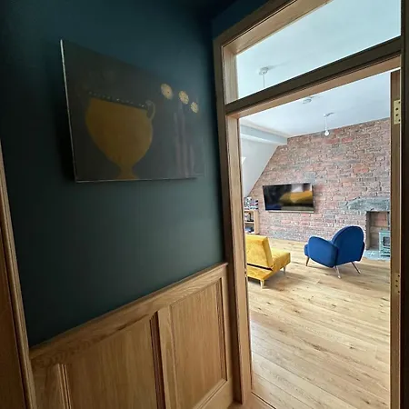 The Eyrie 2 Bedroom In Leith * Edimburgo
