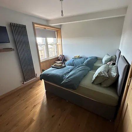 The Eyrie 2 Bedroom In Leith
