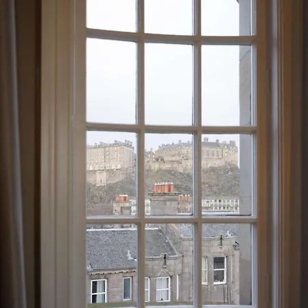 Doubletree By Hilton Centre 4* Edimburgo