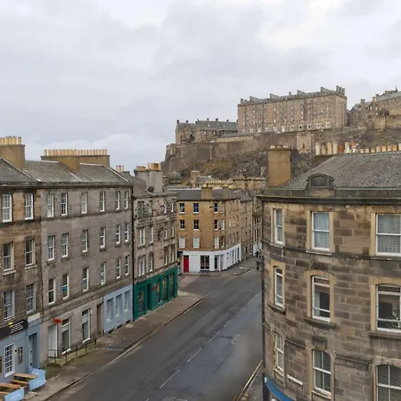 Doubletree By Hilton Centre Edinburgh