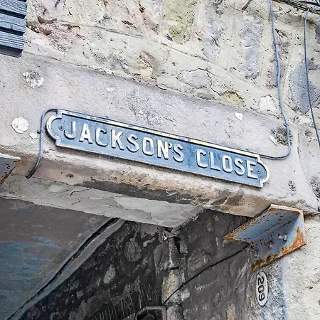 Old Town Romantic Getaway Apartament