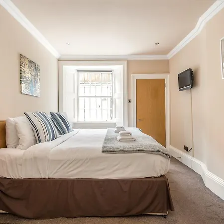 Appartement Large 3 Bed 3 Bath - New Town