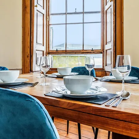 Апартаменты Large Super 3 Bed -princes Street, Parking Эдинбург