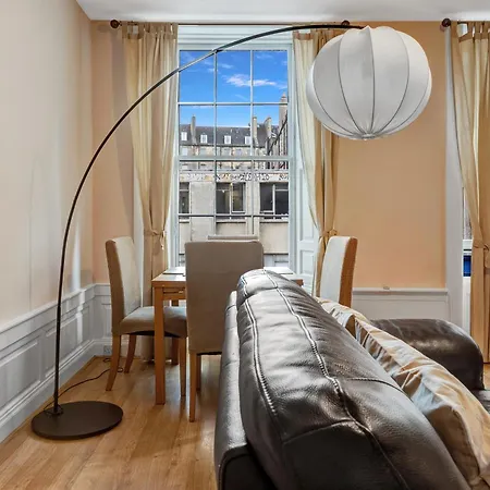 Gorgeous, Cozy 2br Royal Mile-old Town