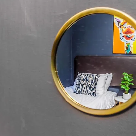 شقة Cozy At Castle, Parking إدنبرة