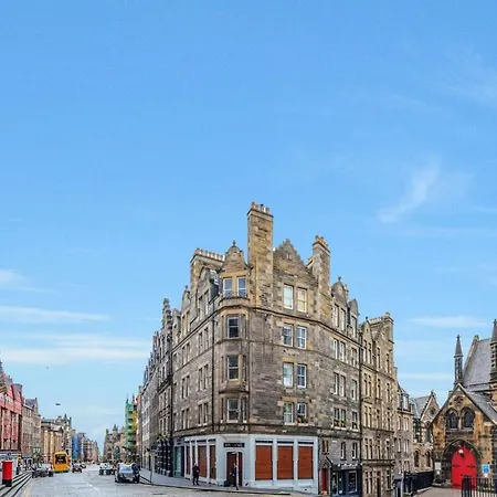 Cozy At Castle, Parking *