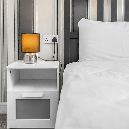 Comfy Place Off Royal Mile, With Parking Edimburgo