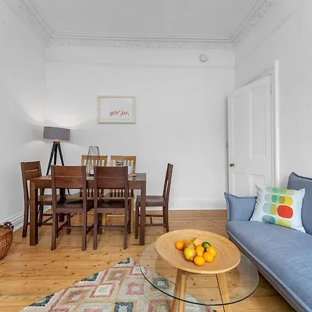 Gorgeous Centre Pad, 2 Bedrooms * Edinburgh