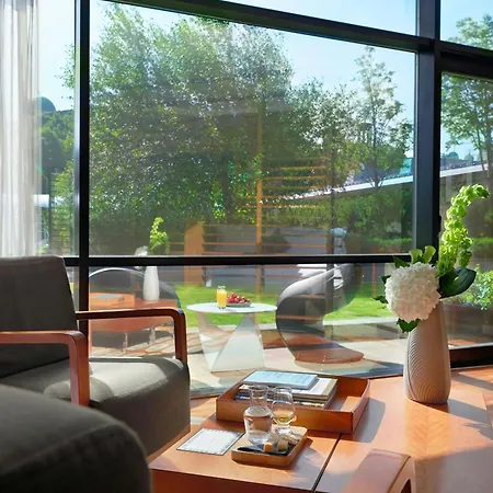 The Glasshouse, Autograph Collection Hotell 5*
