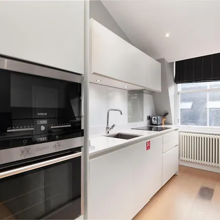 Destiny Scotland - Hill Street * Edinburgh