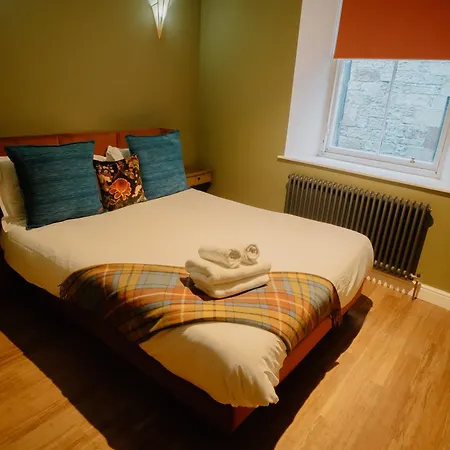 Apart Otel 89 The Merchants- Chique Aparthotel By The House Of Danu Edinburgh