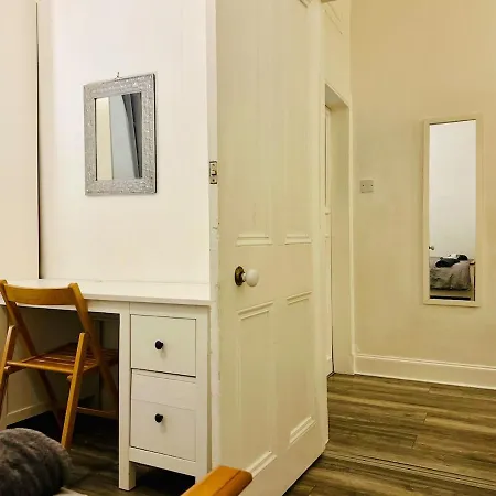 Attractions Retreat Apartment Edinburgh