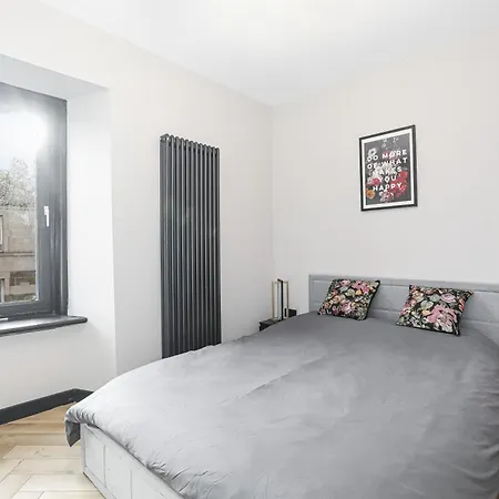 Appartamento 1 Bedroom Gorgie Sleeps 4 Easy Access *