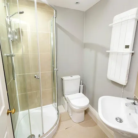 Apartamento Joivy Classy Near Castle Edimburgo