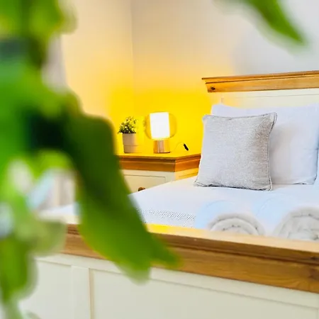 From - Iona - Private Members Club Accommodatie bij particulieren Edinburgh