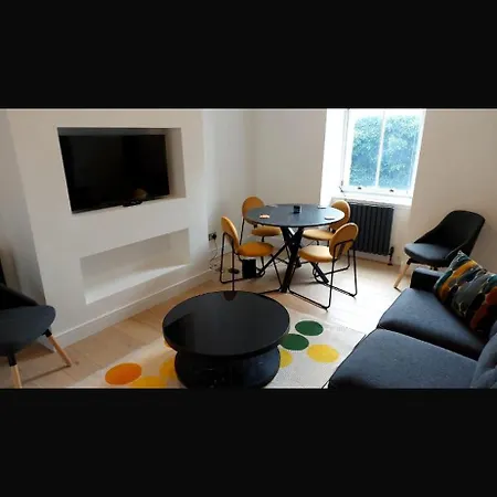 Modern Centre In Appartement *