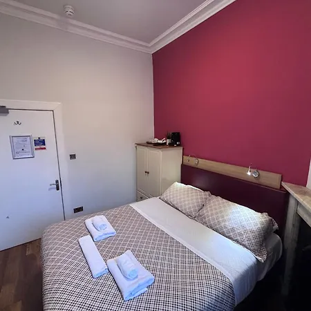 Affittacamere Regent House - Centre 3*