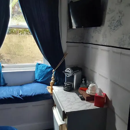 Guest house East Claremont Edinburgh