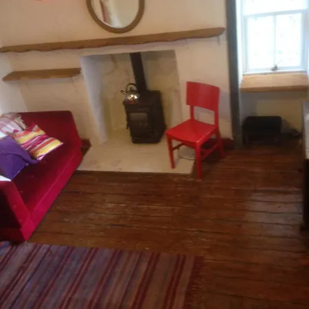 Daire 2 Bd Gdn Flat, St Leonards
