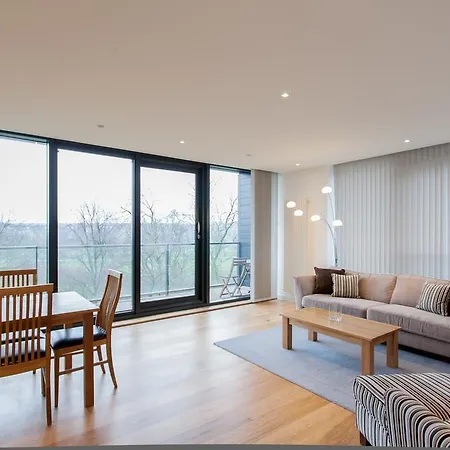 My-quartermile Apartmán *