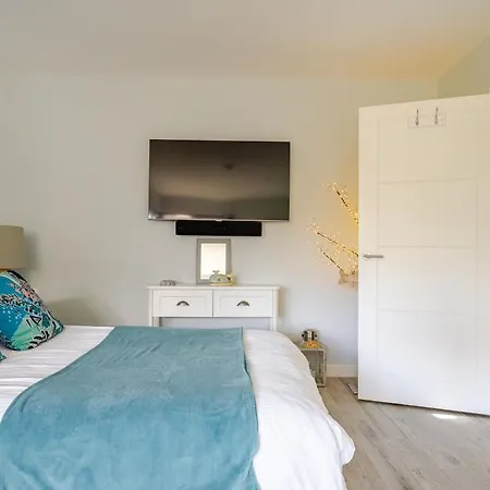 The Garden Apartament *