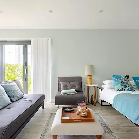 The Garden Apartament