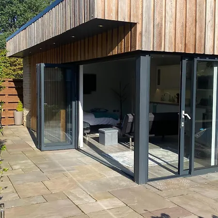 Apartament The Garden