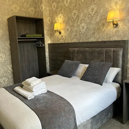 Alexander Гостевой дом 4*