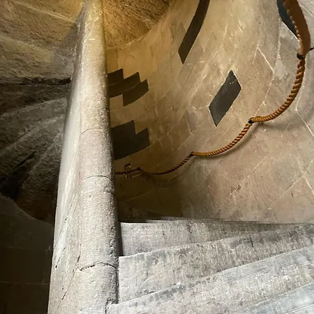 Aparthotel Royal Mile By The Castle Edinburgh