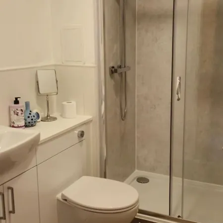 Hopetoun With Free Parking 에든버러