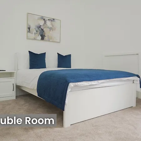 Modern In Haymarket, Centre