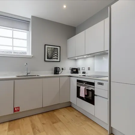 Destiny Scotland At Canning Street Lane Edimburgo