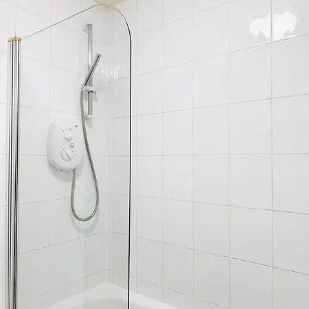 Cozy Flat Near Castle And With Free Private Parking 公寓