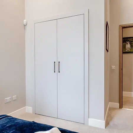 Unique Two Bed In Edimburgo