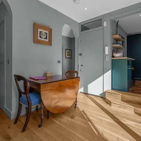 Apartmán Guestready - Unique Hideaway In *