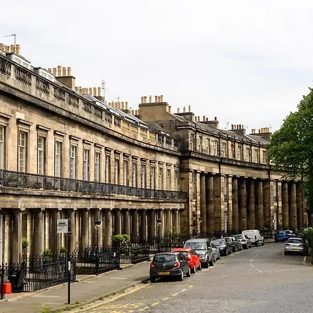 Beautiful Georgian 2 Bed Flat Appartamento Edimburgo