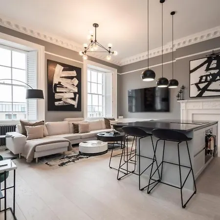公寓 York Place Residence, *