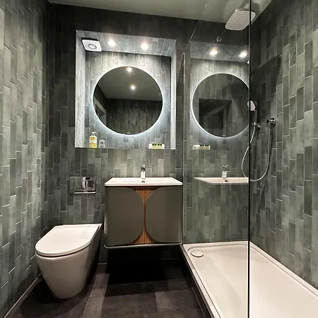 The Valentine - Townhouse - Adults Only