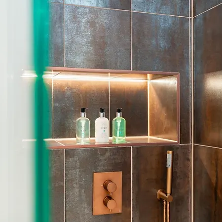 Apartment Dragon Luxury At 9 Albyn Place