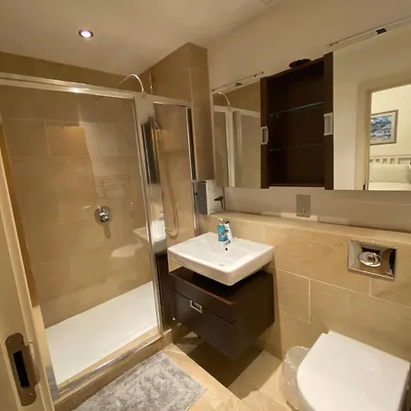 Lovely Flat Meadow Castle Royal Mile