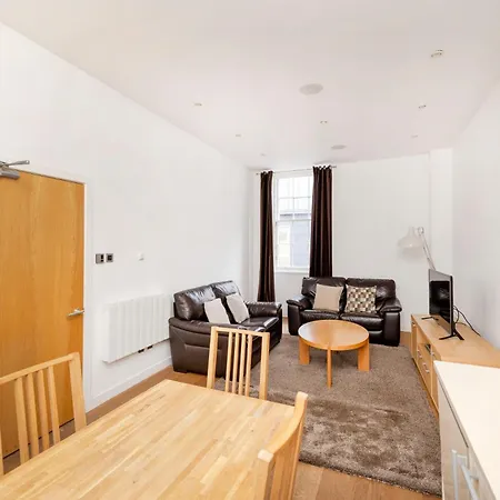 Joivy Superb Flats In The Heart Of Edinburgh