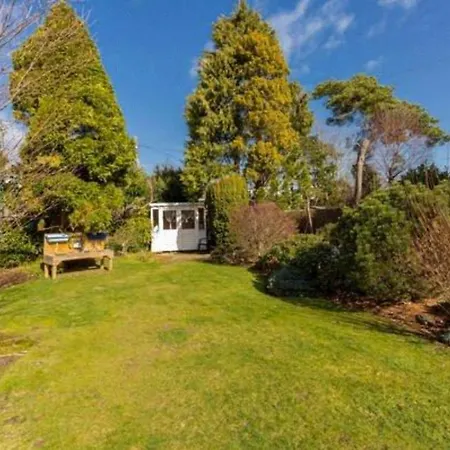 Amulree, Villa Edinburgh