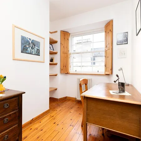 Daire New Town Deluxe With Terrace Edinburgh