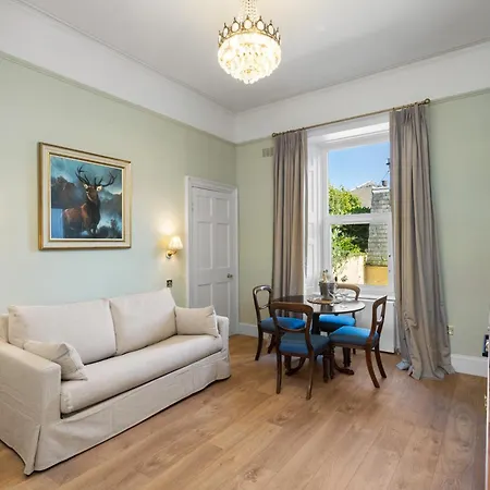 The Townhouse Leith, Aparthotel