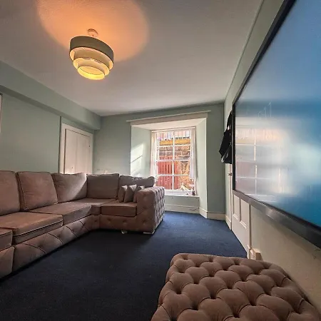 Entire Flat In Close To Center Appartamento Edimburgo