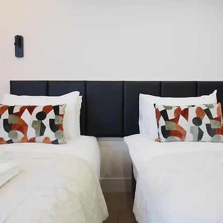 شقة Stylish Mezzanine Loft In - Flat 5, Elgin House *