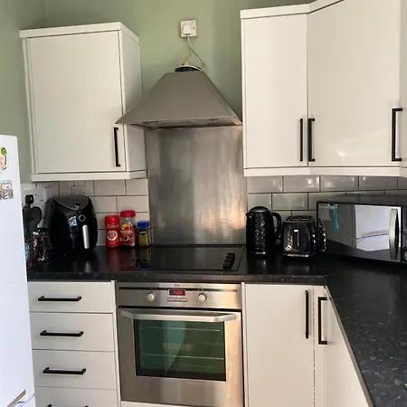 2 Bed Flat Near Murrayfield Apartament Edynburg