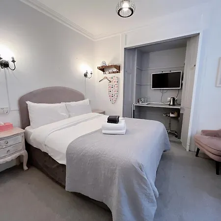 Allison House 16 Maison d'hôtes 4*
