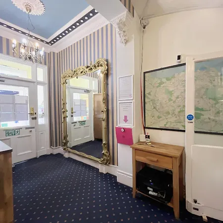 Pensionat Allison House 17 3*